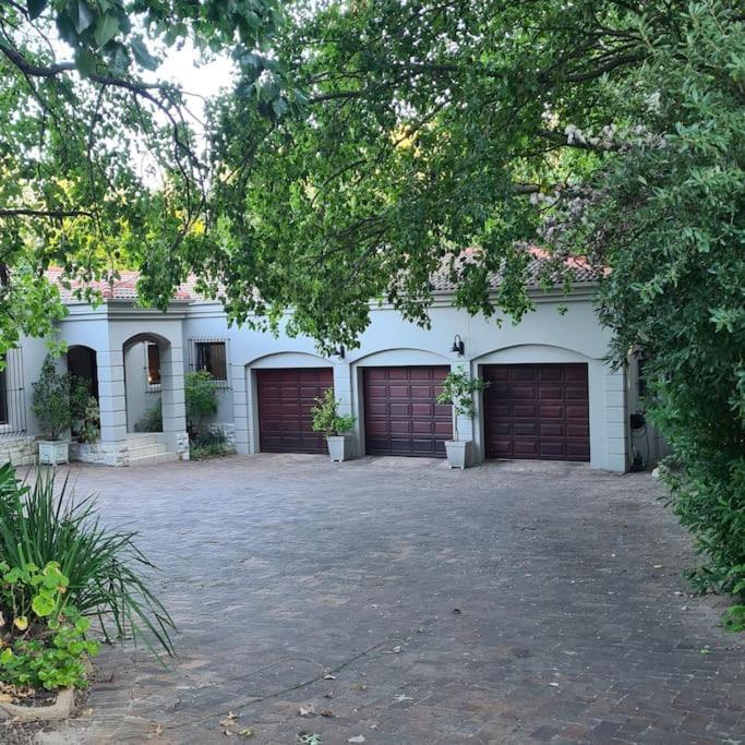 Apartamento Broad Oaks